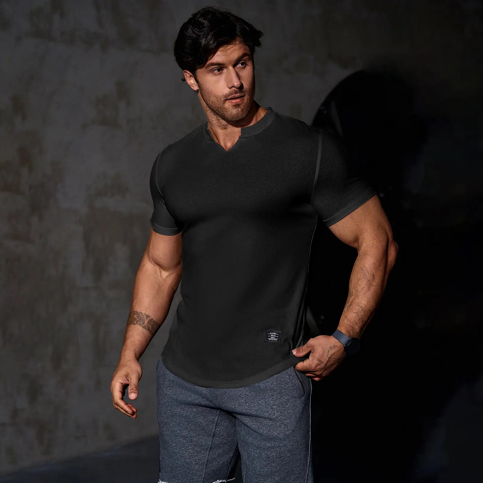 JMIERR Men's Solid Color Slim Fit T-Shirt, Stylish V-Neck Long T-Shirt, Suitable for Gym Workouts and Sports, Casual Men's Top, Short-Sleeve T-Shirt, Suitable for Everyday Outdoor Wear, Men's Streetwear Combinations